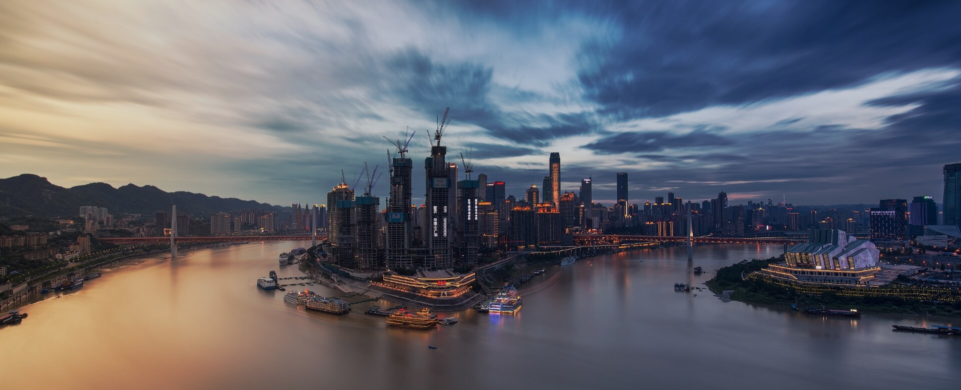 興企愛(ài)崗、志美行厲、建功立業(yè)